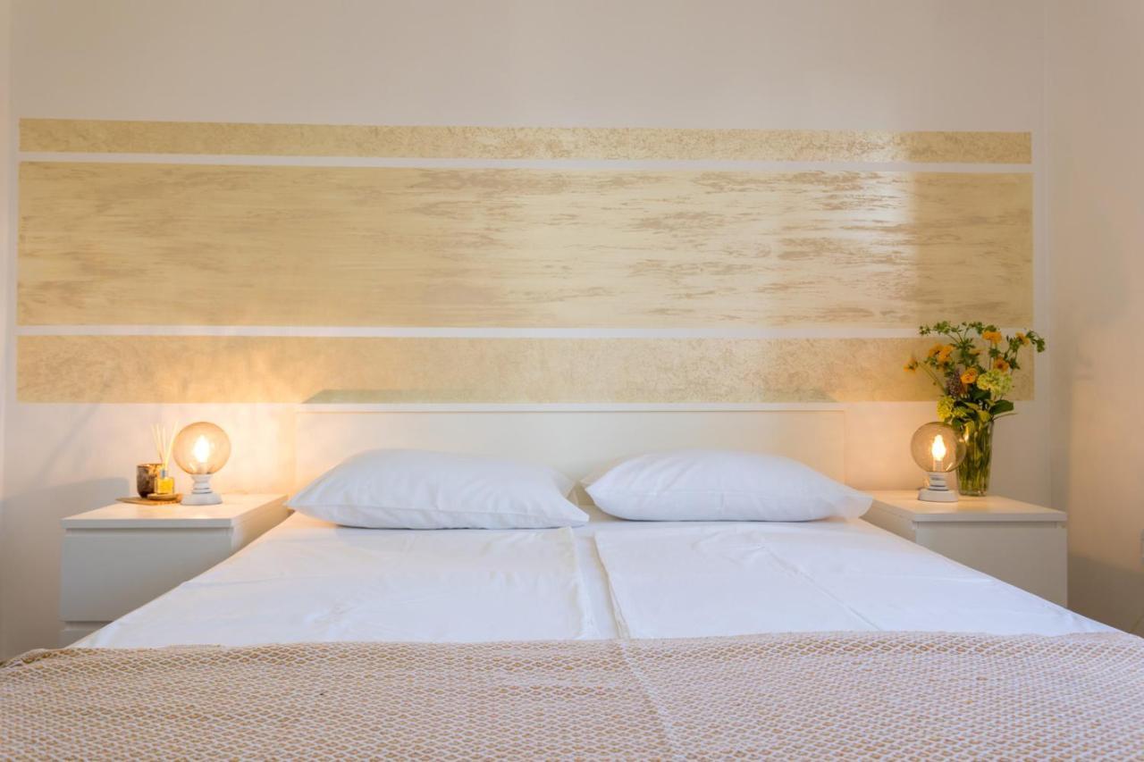 Apartments And Rooms Kod Keti Малинска Екстериор снимка